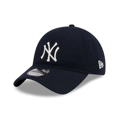 This is a New York Yankees MLB Merino Wool Navy 9TWENTY Adjustable Cap 1
