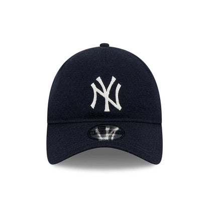 This is a New York Yankees MLB Merino Wool Navy 9TWENTY Adjustable Cap 2