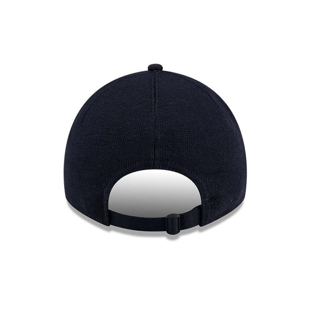 This is a New York Yankees MLB Merino Wool Navy 9TWENTY Adjustable Cap 6