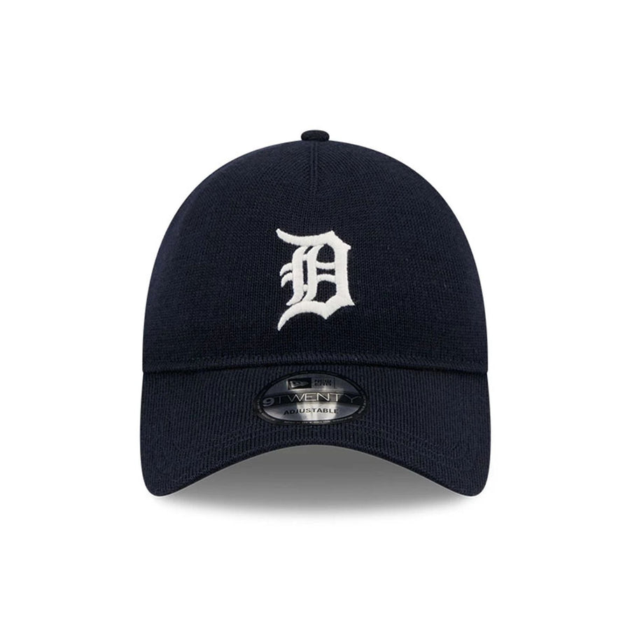 This is a Detroit Tigers MLB Merino Wool Navy 9TWENTY Adjustable Cap 2