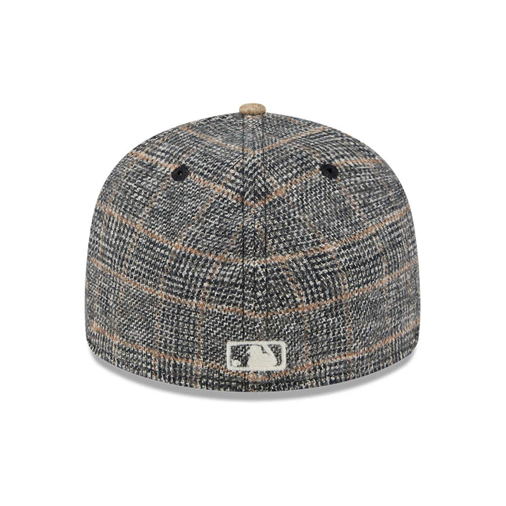 This is a Boston Red Sox MLB Vintage Tweed Open Blue Retro Crown 59FIFTY Fitted Cap 7