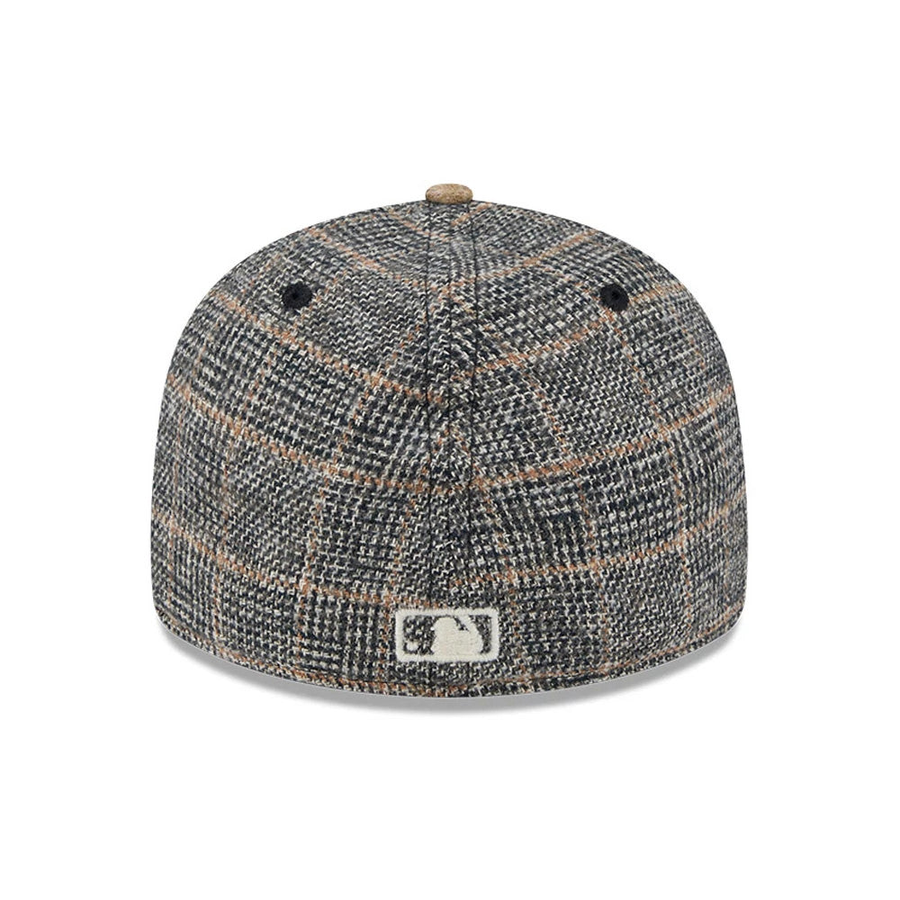 This is a Detroit Tigers MLB Vintage Tweed Open Blue Retro Crown 59FIFTY Fitted Cap 5