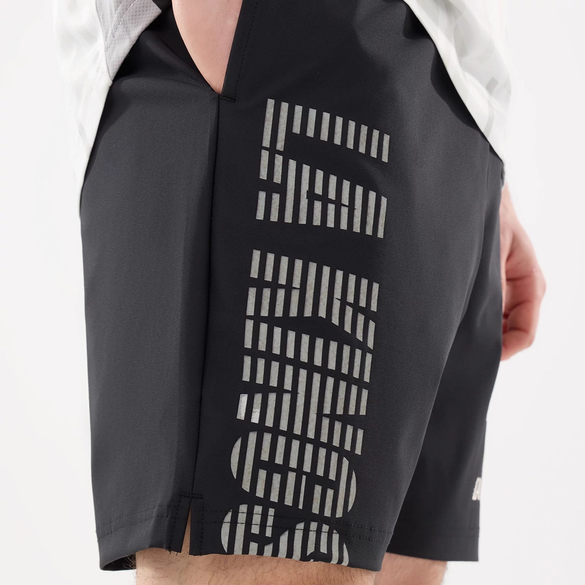 The model is wearing this NHL Match LA Kings Oversized Shorts in black. 6