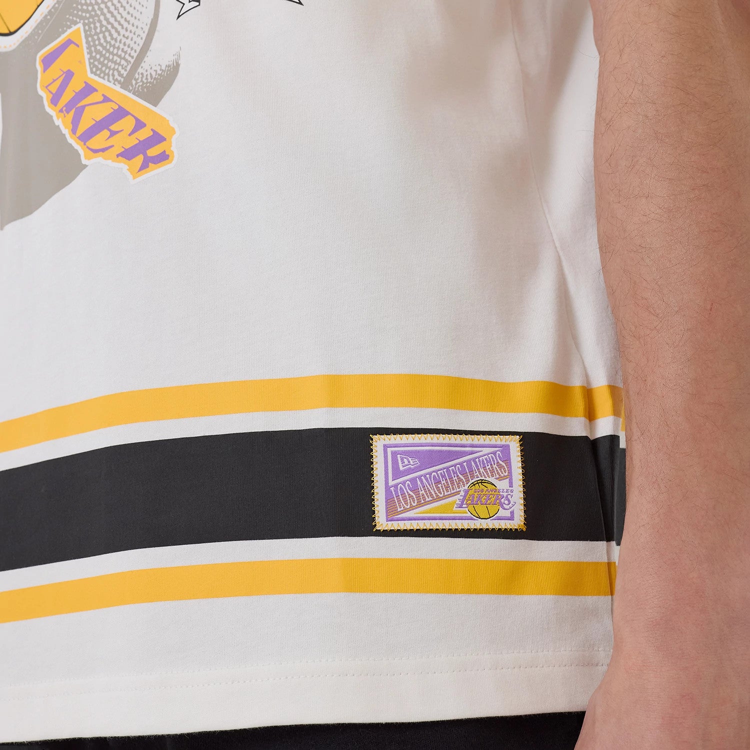 The model is wearing this NBA Sport Classic LA Lakers T-Shirt in white. 4