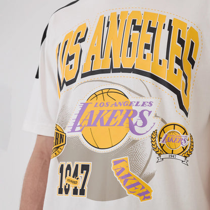The model is wearing this NBA Sport Classic LA Lakers T-Shirt in white. 3