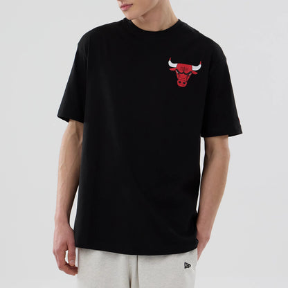 The model is wearing this NBA Logo Graphic Chicago Bulls T-Shirt in black. 5