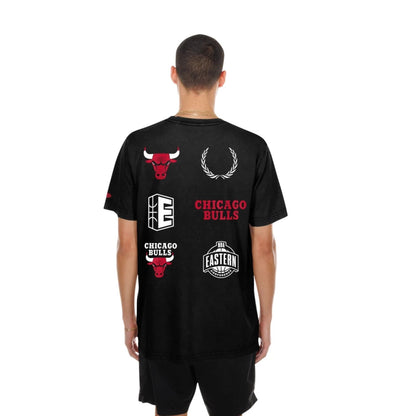 The model is wearing this NBA Match Chicago Bulls T-Shirt in black. 2