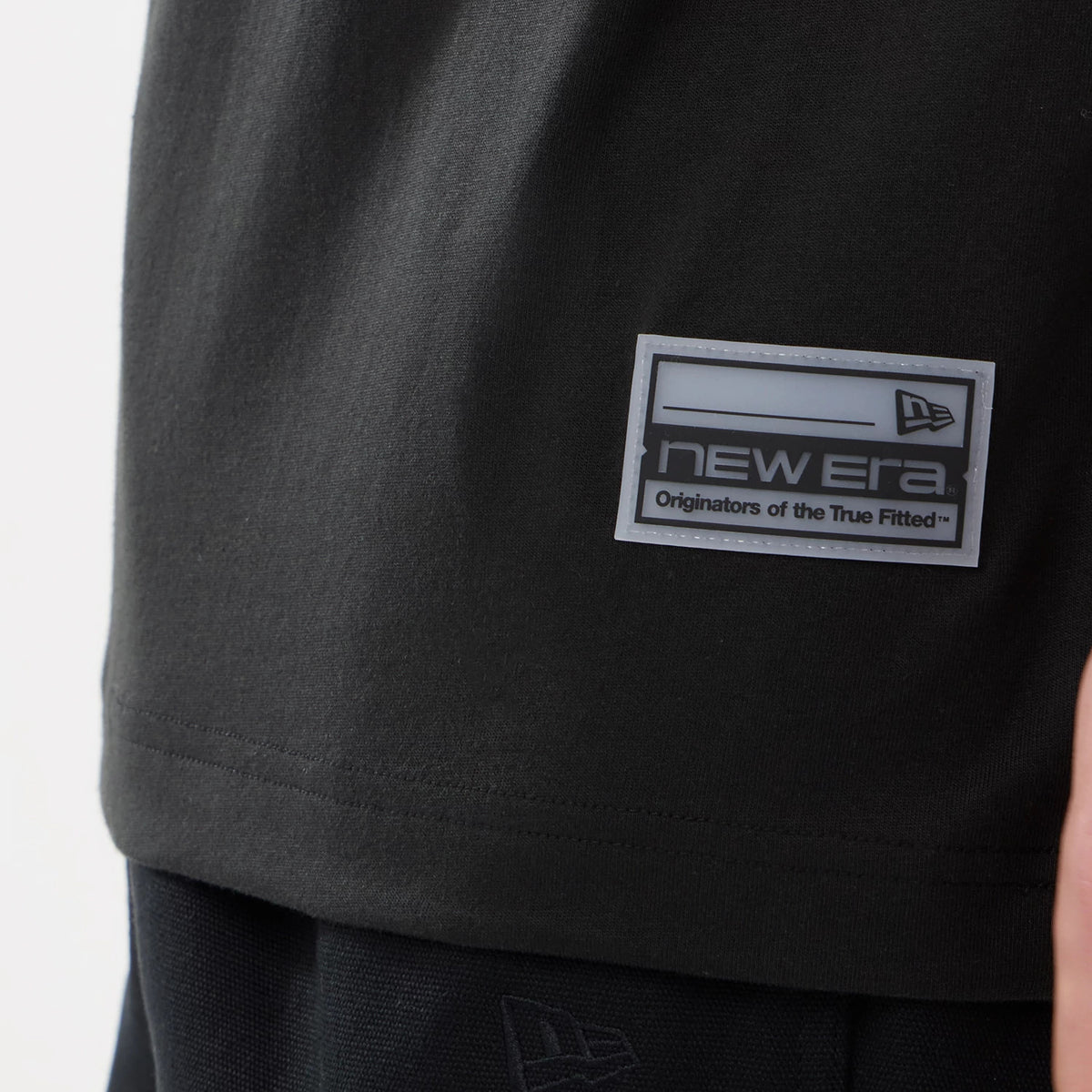 The model is wearing this NFL Match Las Vegas Raiders T-Shirt in black. 6