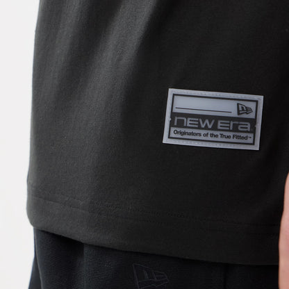 The model is wearing this NFL Match Las Vegas Raiders T-Shirt in black. 6