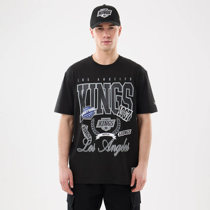 The model is wearing this NHL Sport Classic LA Kings T-Shirt in black. 1
