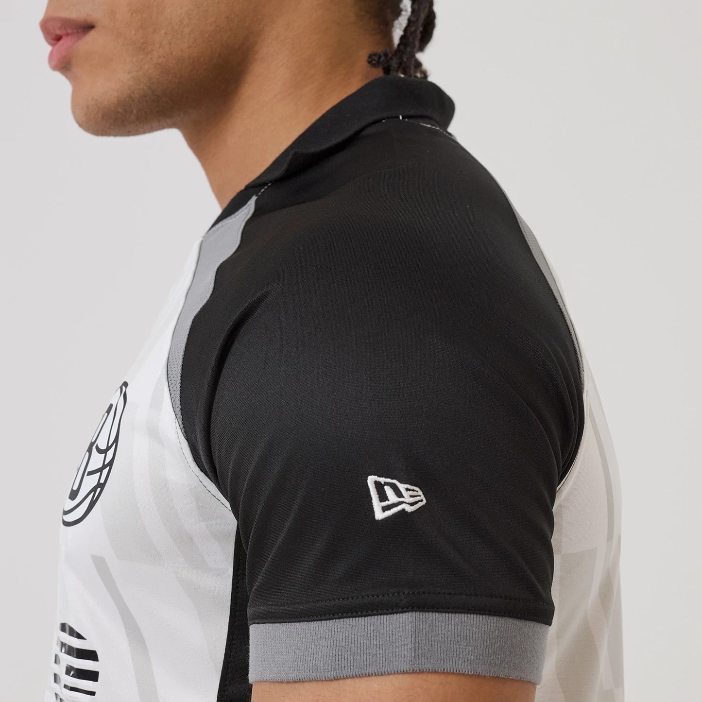The model is wearing this NBA Match Brooklyn Nets T-Shirt in black. 5