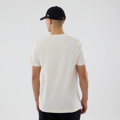 The model is wearing this MLB Spring Training 2026 Grapefruit League Logo T-Shirt in Cream. 2