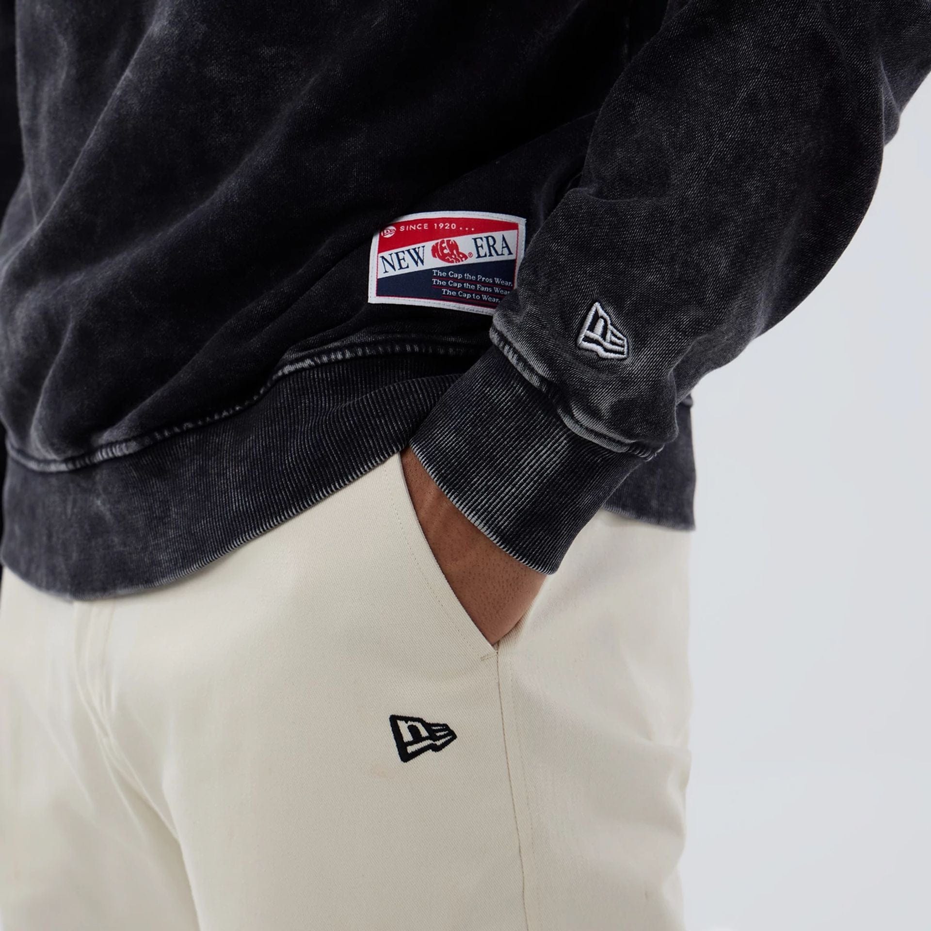 The model is wearing this NFL Las Vegas Raiders Crew Neck Sweater in black. 5