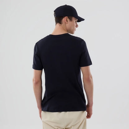 The model is wearing this MLB Popcorn New York Yankees T-Shirt in navy. 2