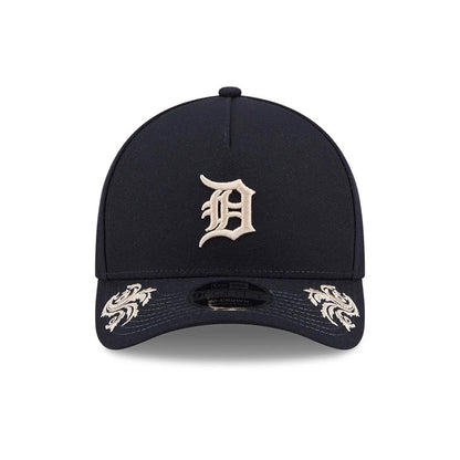 Pictured is this MLB Script Detroit Tigers 9FORTY M-Crown A-Frame Adjustable cap in navy. 6