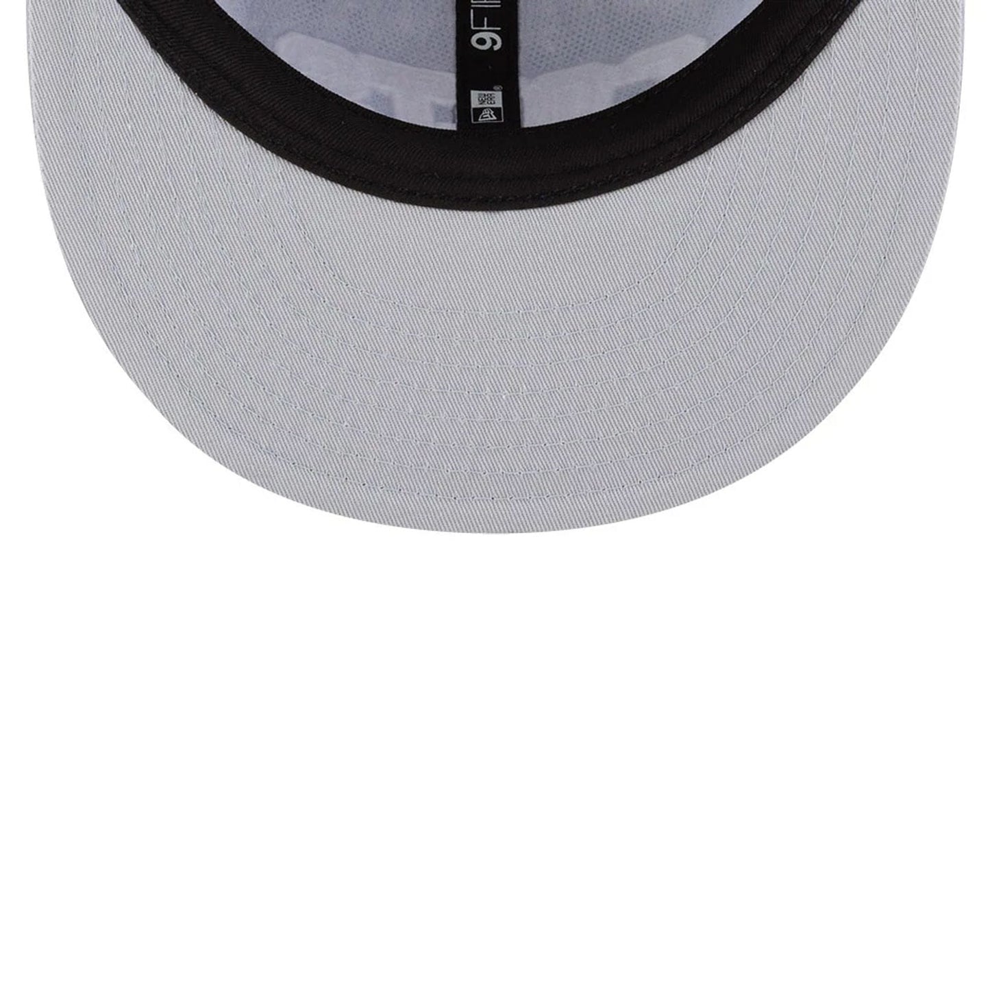 This is a Indianapolis Colts NFL Historic Blue Retro Crown 9FIFTY Snapback Adjustable Cap 2