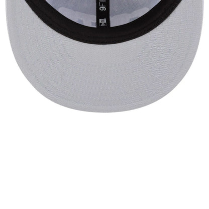 This is a Indianapolis Colts NFL Historic Blue Retro Crown 9FIFTY Snapback Adjustable Cap 2