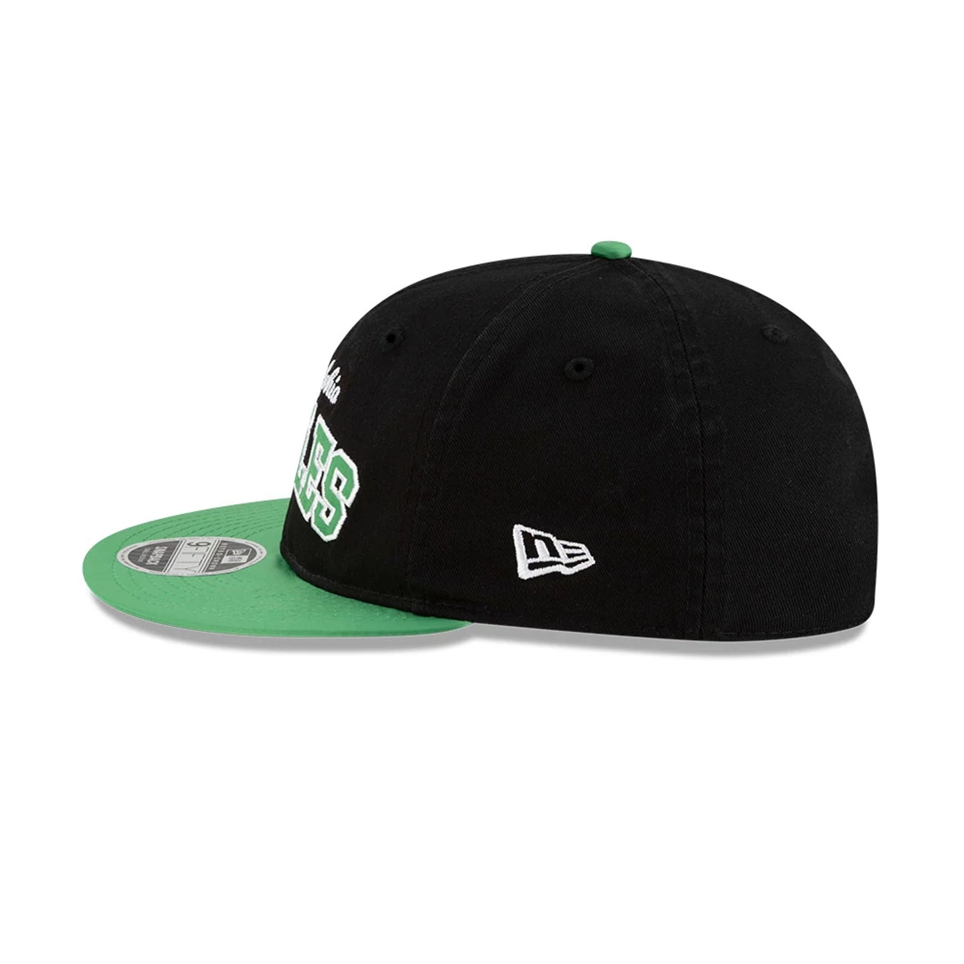 This is a Philadelphia Eagles NFL Historic Black Retro Crown 9FIFTY Snapback Adjustable Cap 5