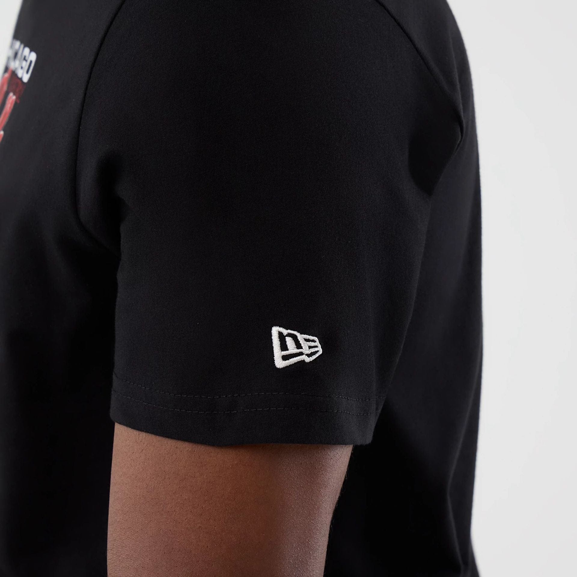 The Male model is wearing Chicago Bulls NBA Back To School Black T-Shirt  5