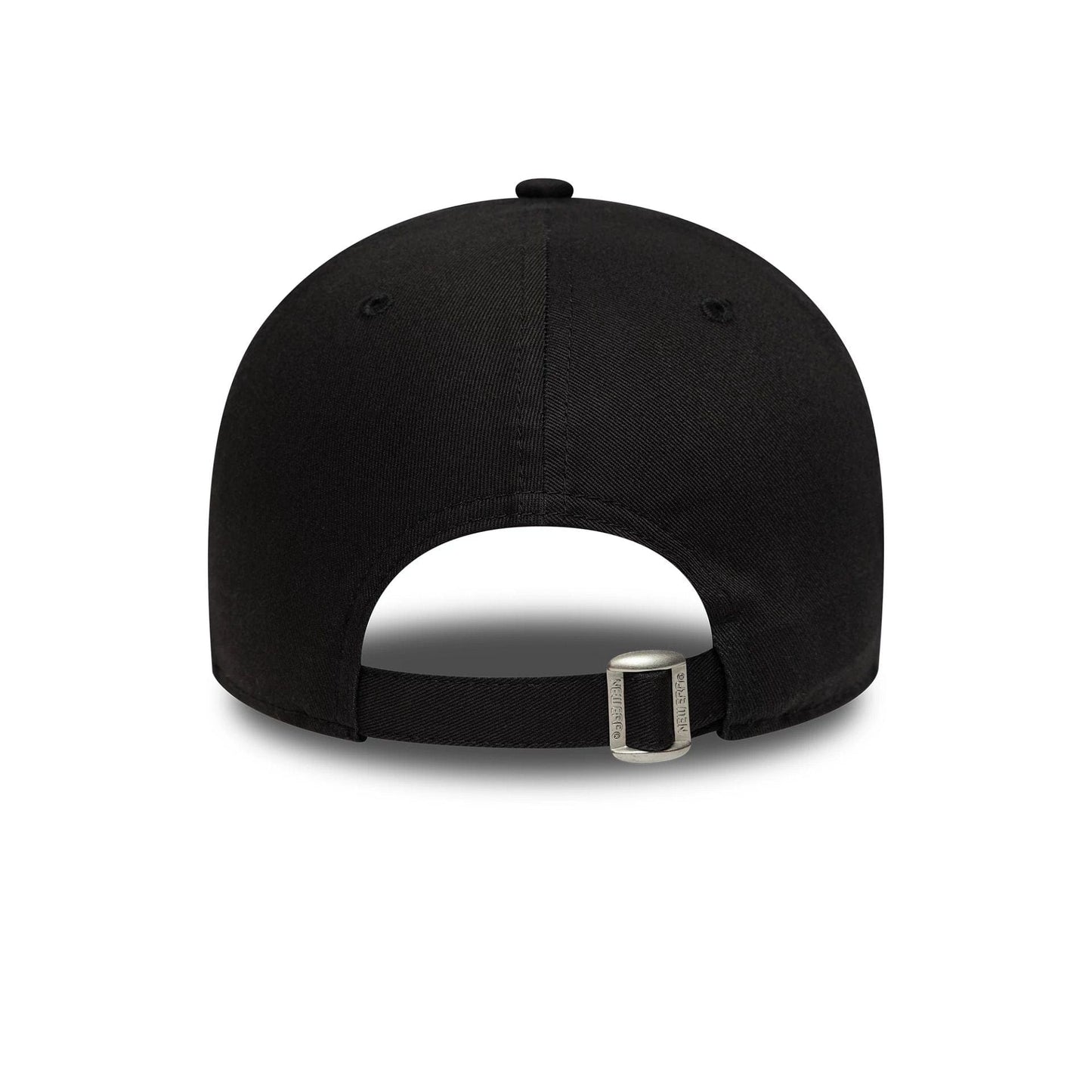 Pictured is this Core Liverpool FC 9FORTY cap in black. 4
