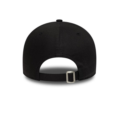 Pictured is this Core Liverpool FC 9FORTY cap in black. 4