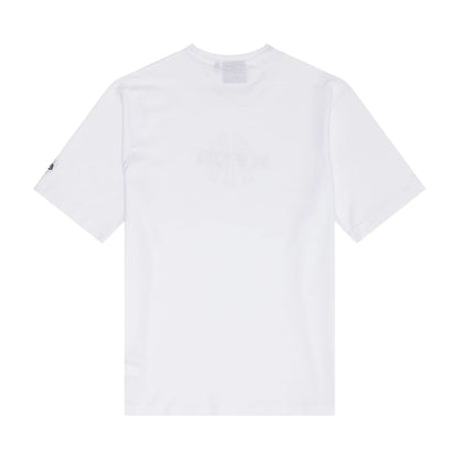 The Male model is wearing New York Yankees MLB Large Logo Graphic White T-Shirt 2