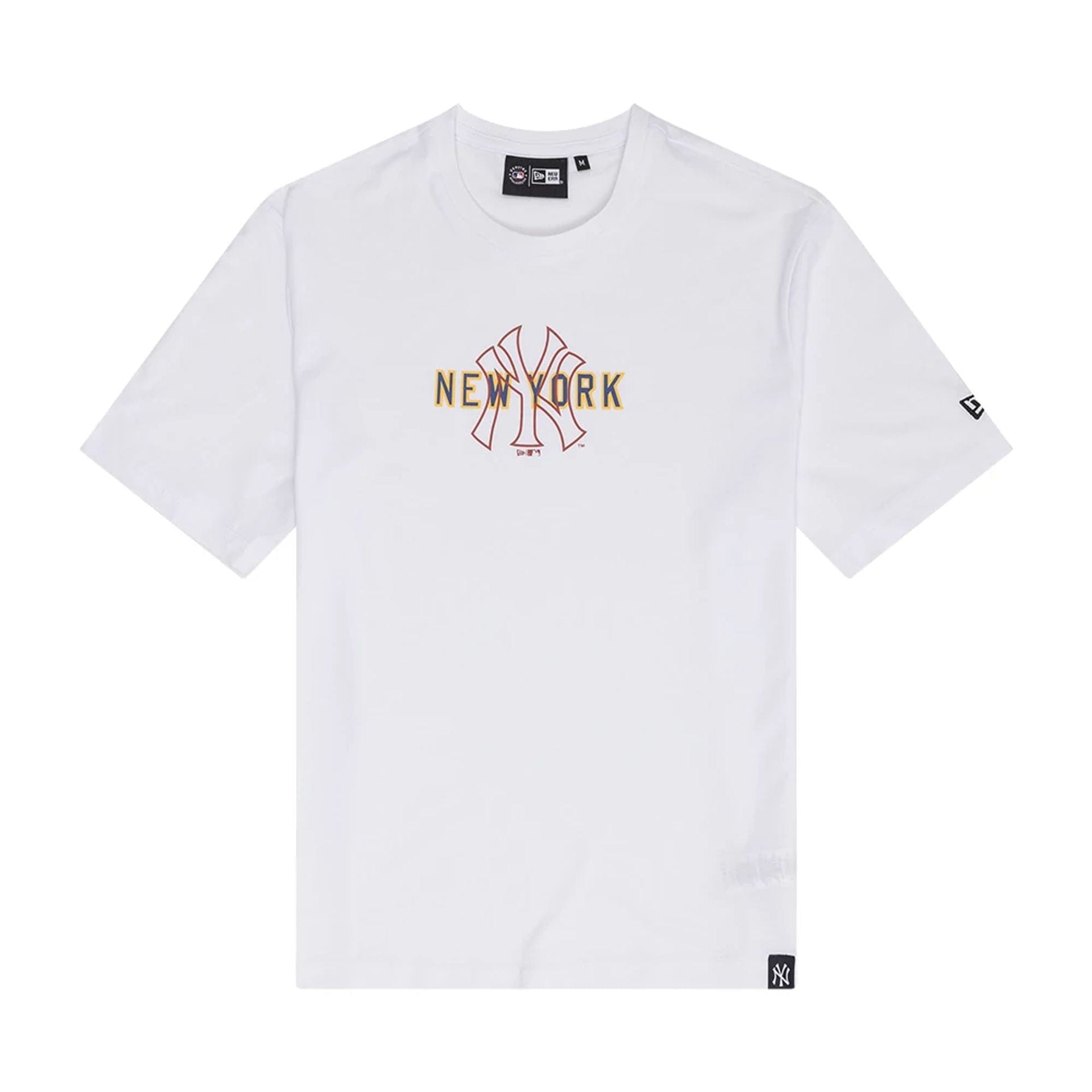 The Male model is wearing New York Yankees MLB Large Logo Graphic White T-Shirt 1