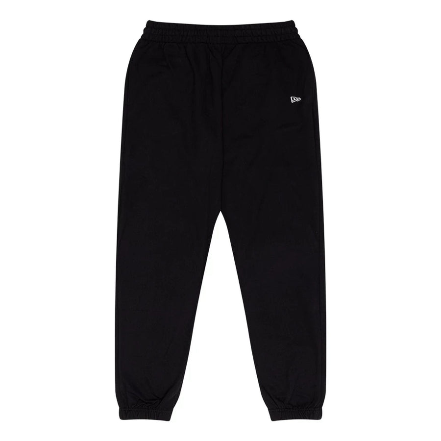 The Male model is wearing New Era Flag Black Joggers 1