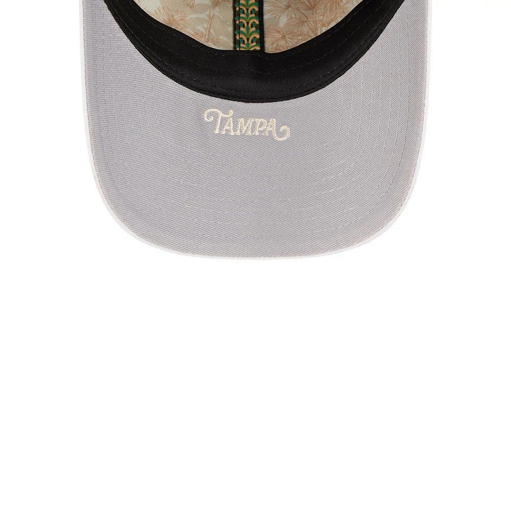 Pictured is this MLB Spring Training 2026 New York Yankees Casual Classic cap in navy. 2