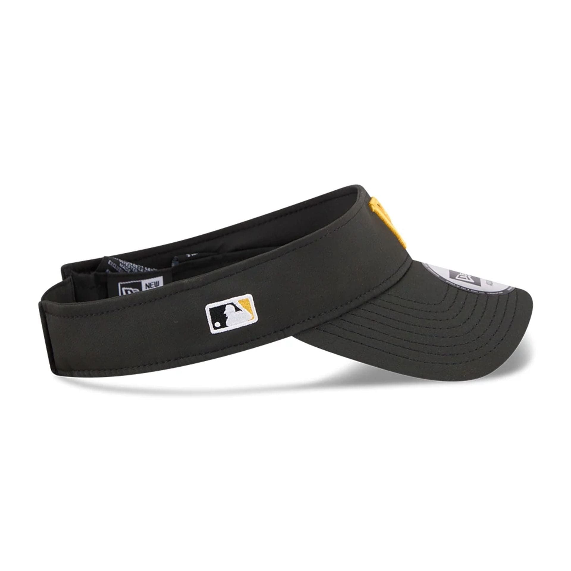 Pictured is this MLB Spring Training 2026 Pittsburgh Pirates Visor cap in black. 6