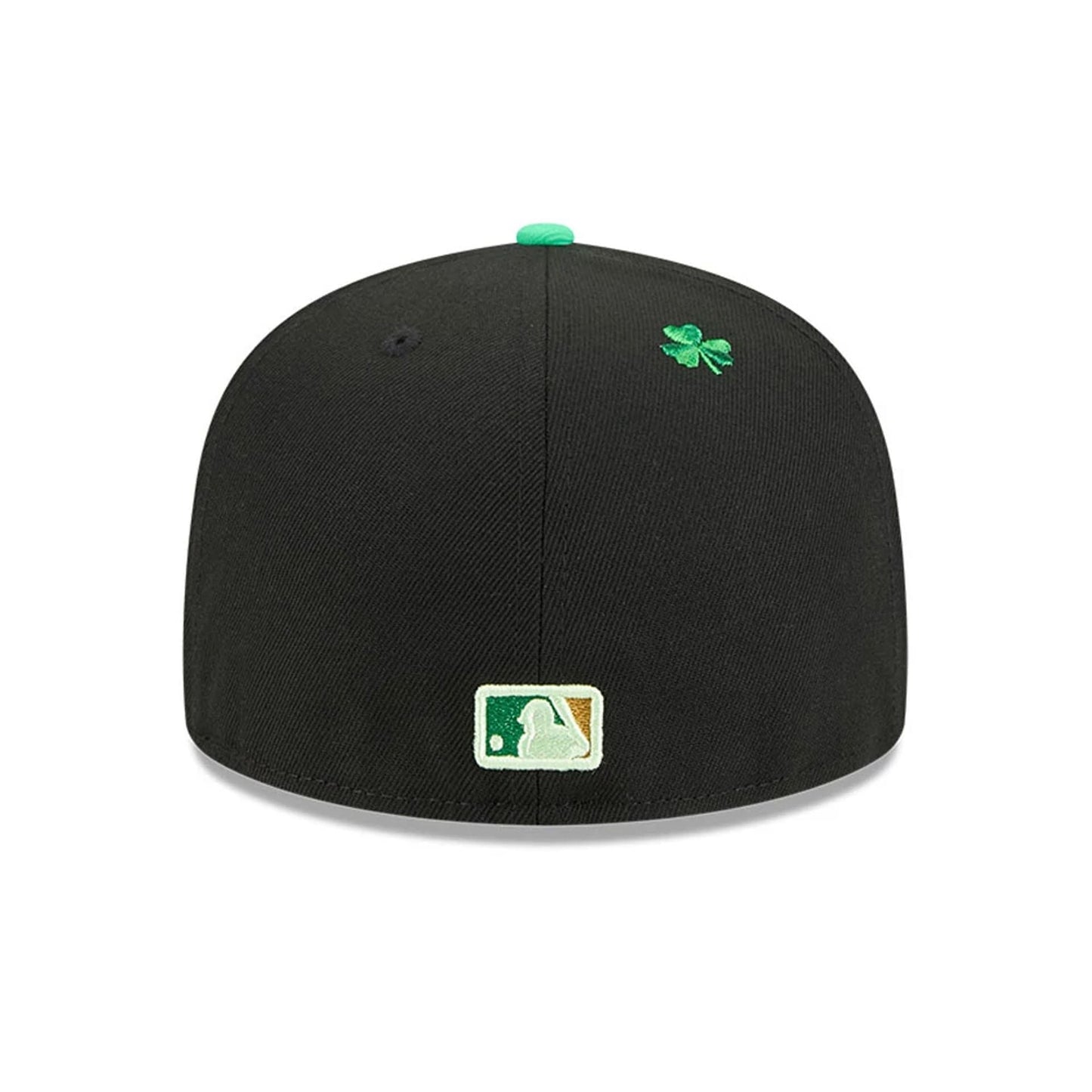 Pictured is this MLB Saint Patrick's Day Chicago White Sox 59FIFTY Fitted cap in black. 6