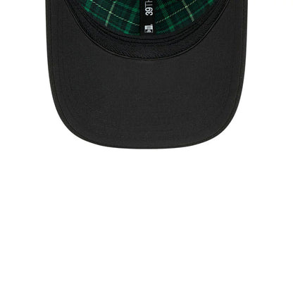 Pictured is this MLB Saint Patrick's Day LA Dodgers 39THIRTY M-Crown A-Frame Stretch Fit cap in black. 7