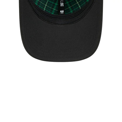 Pictured is this MLB Saint Patrick's Day LA Dodgers 39THIRTY M-Crown A-Frame Stretch Fit cap in black. 7