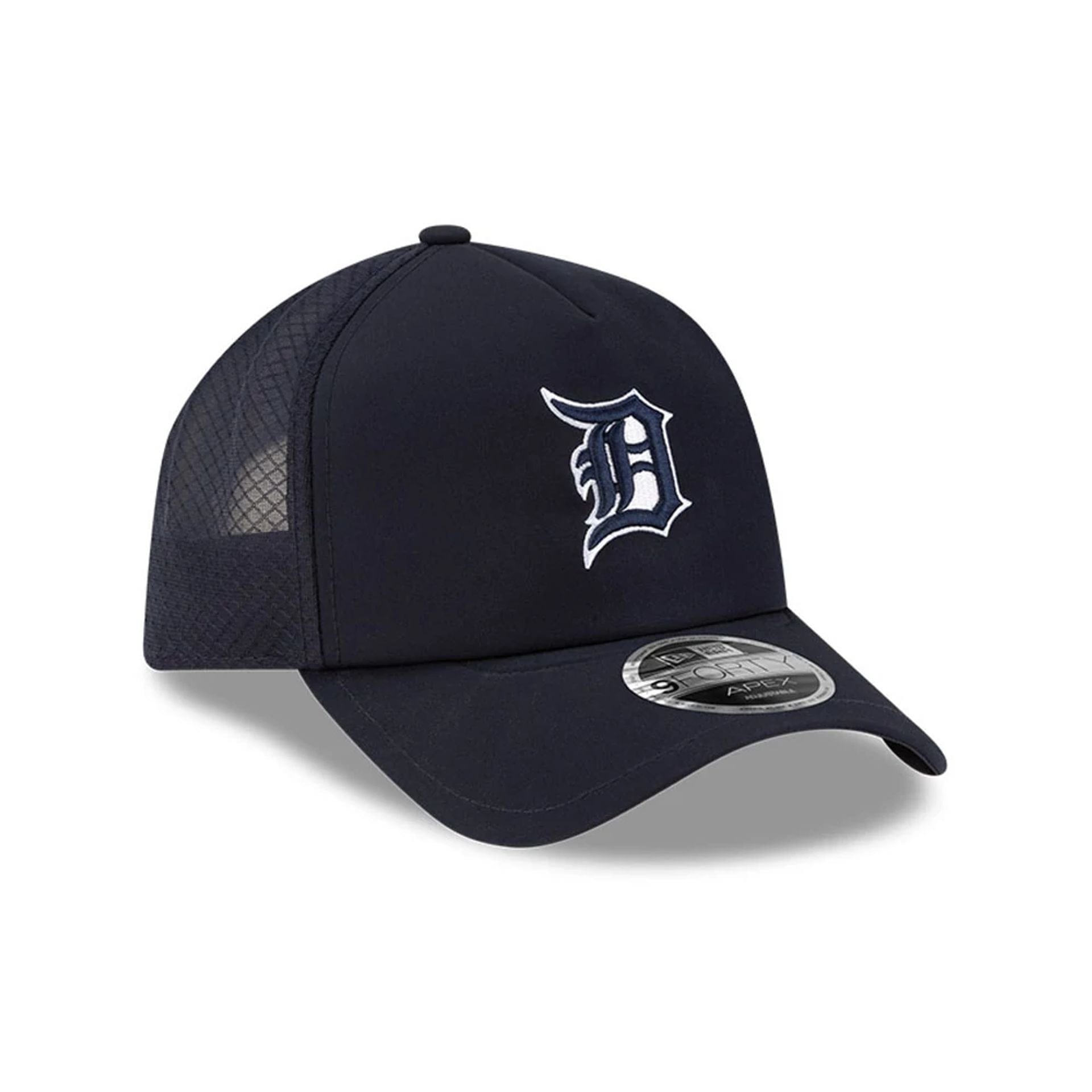 Pictured is this MLB Batting Practice 2026 Detroit Tigers 9FORTY Apex cap in navy. 3