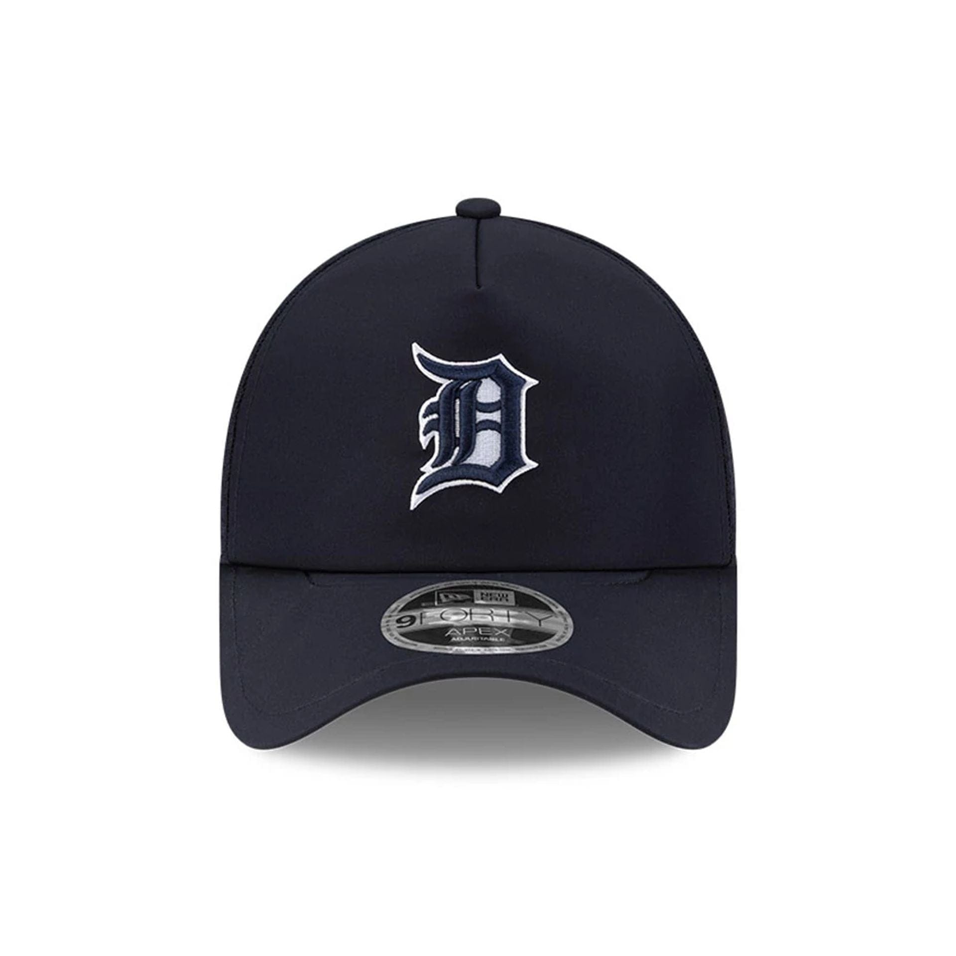 Pictured is this MLB Batting Practice 2026 Detroit Tigers 9FORTY Apex cap in navy. 2