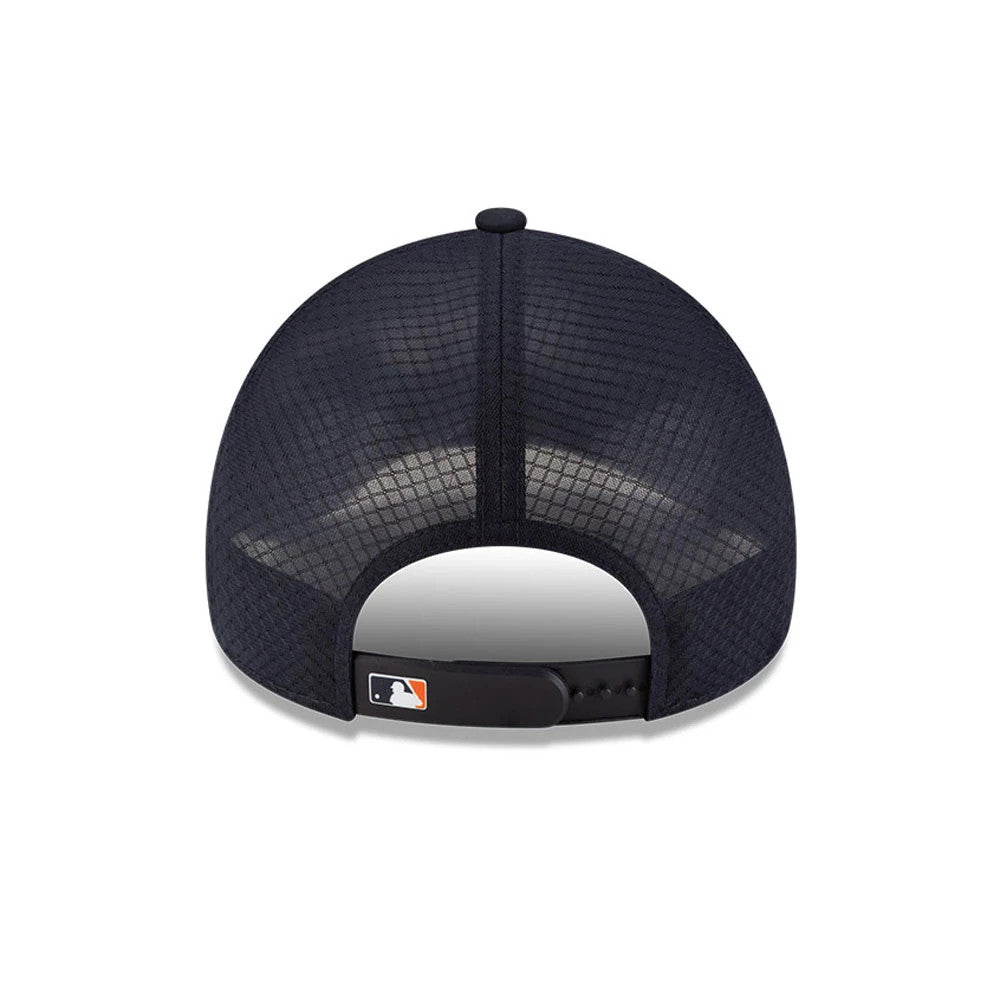 Pictured is this MLB Batting Practice 2026 Detroit Tigers 9FORTY Apex cap in navy. 6
