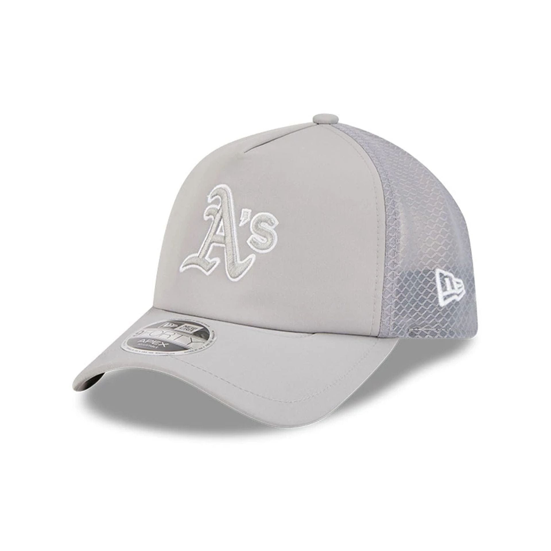 Pictured is this MLB Batting Practice 2026 Athletics 9FORTY Apex cap in grey. 1