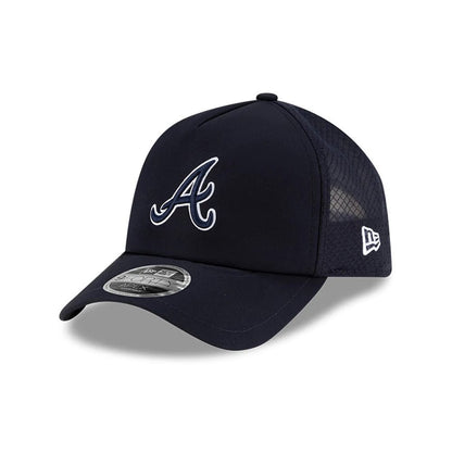 Pictured is this MLB Batting Practice 2026 Atlanta Braves 9FORTY Apex cap in navy. 1