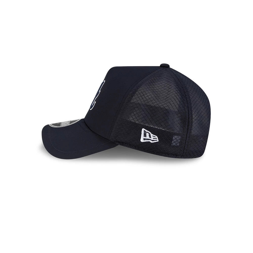 Pictured is this MLB Batting Practice 2026 Atlanta Braves 9FORTY Apex cap in navy. 5