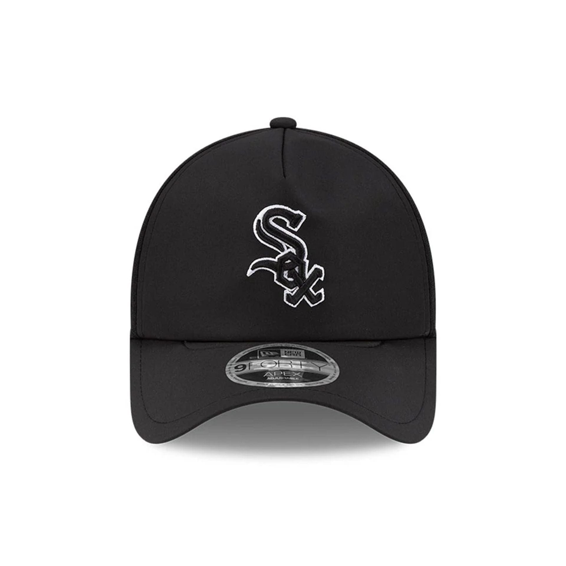 Pictured is this MLB Batting Practice 2026 Chicago White Sox 9FORTY Apex cap in Black. 2
