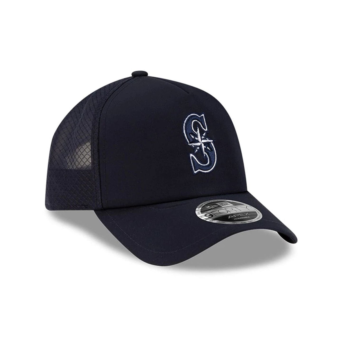 Pictured is this MLB Batting Practice 2026 Seattle Mariners 9FORTY Apex cap in navy. 3