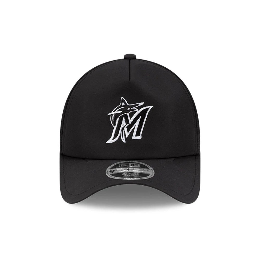 Pictured is this MLB Batting Practice 2026 Miami Marlins 9FORTY Apex cap in black. 2