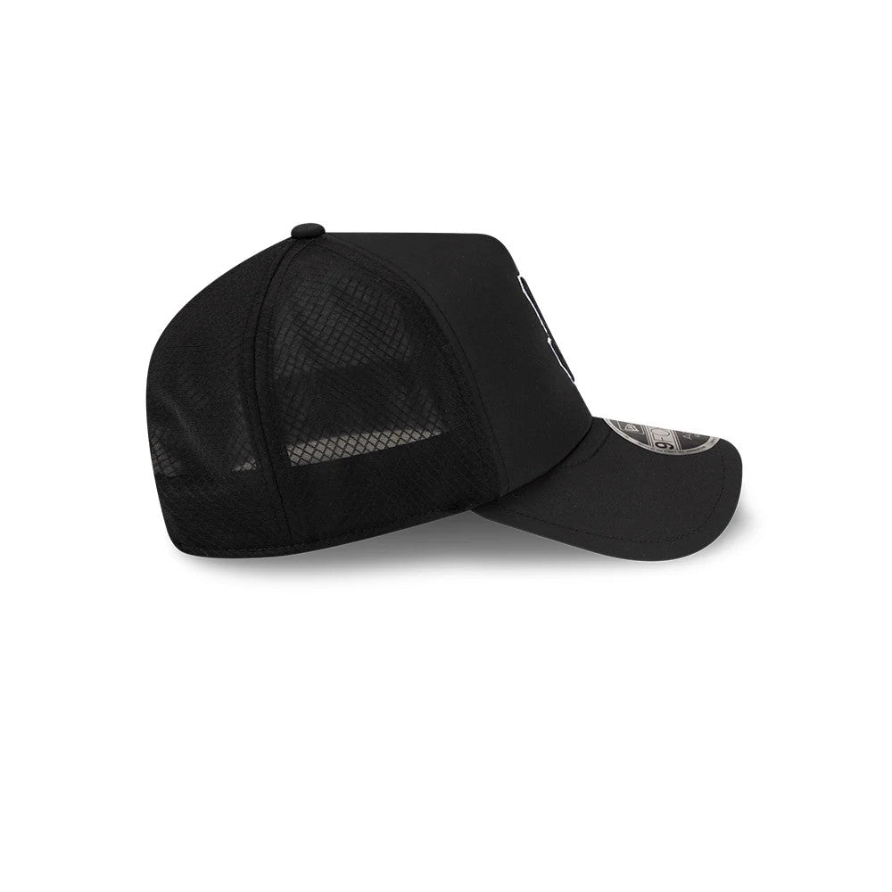 Pictured is this MLB Batting Practice 2026 San Francisco Giants 9FORTY Apex cap in black. 6