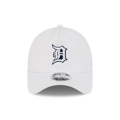 Pictured is this MLB Batting Practice 2026 Detroit Tigers 9FORTY Apex cap in white. 2