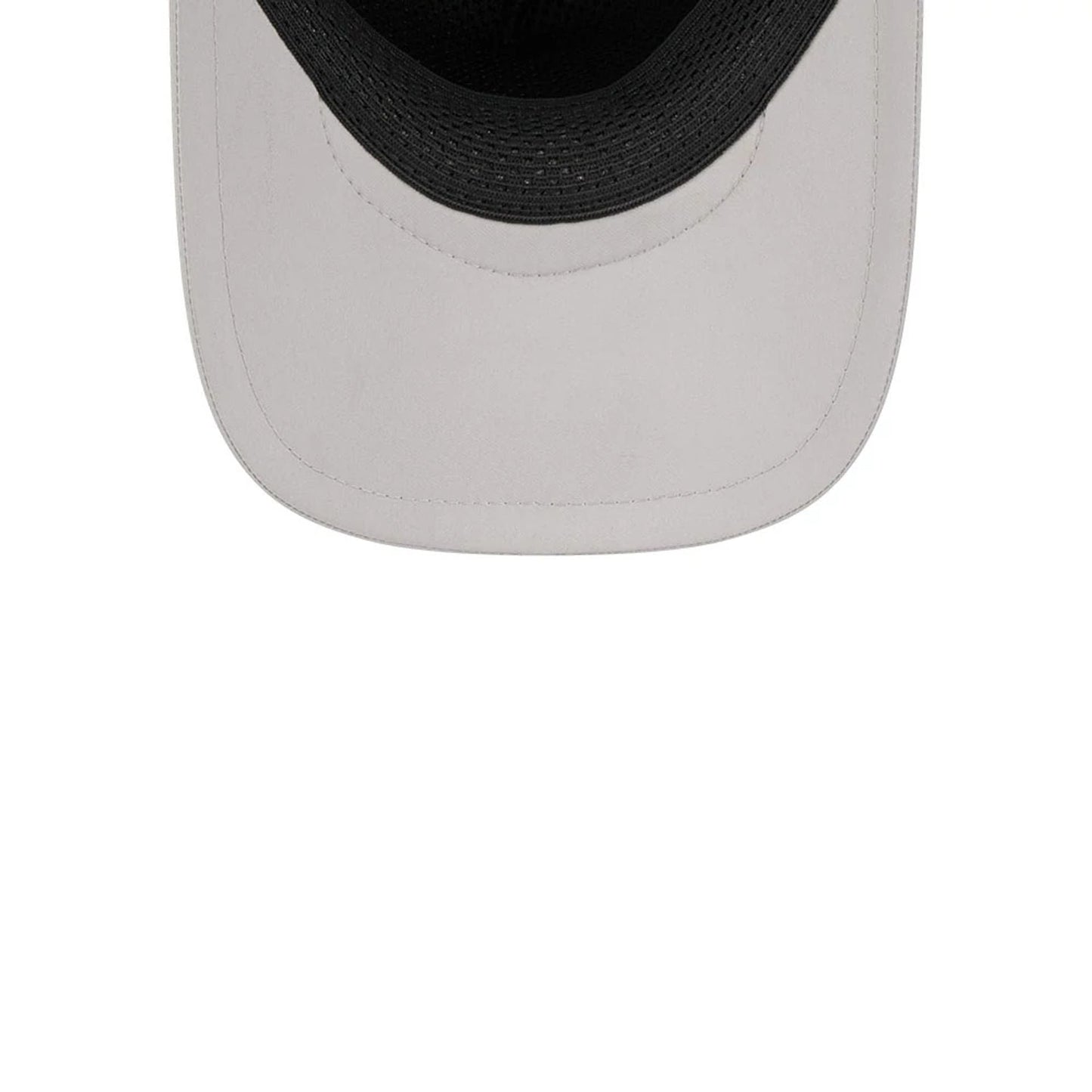 Pictured is this MLB Batting Practice 2026 Detroit Tigers 9FORTY Apex cap in grey. 7