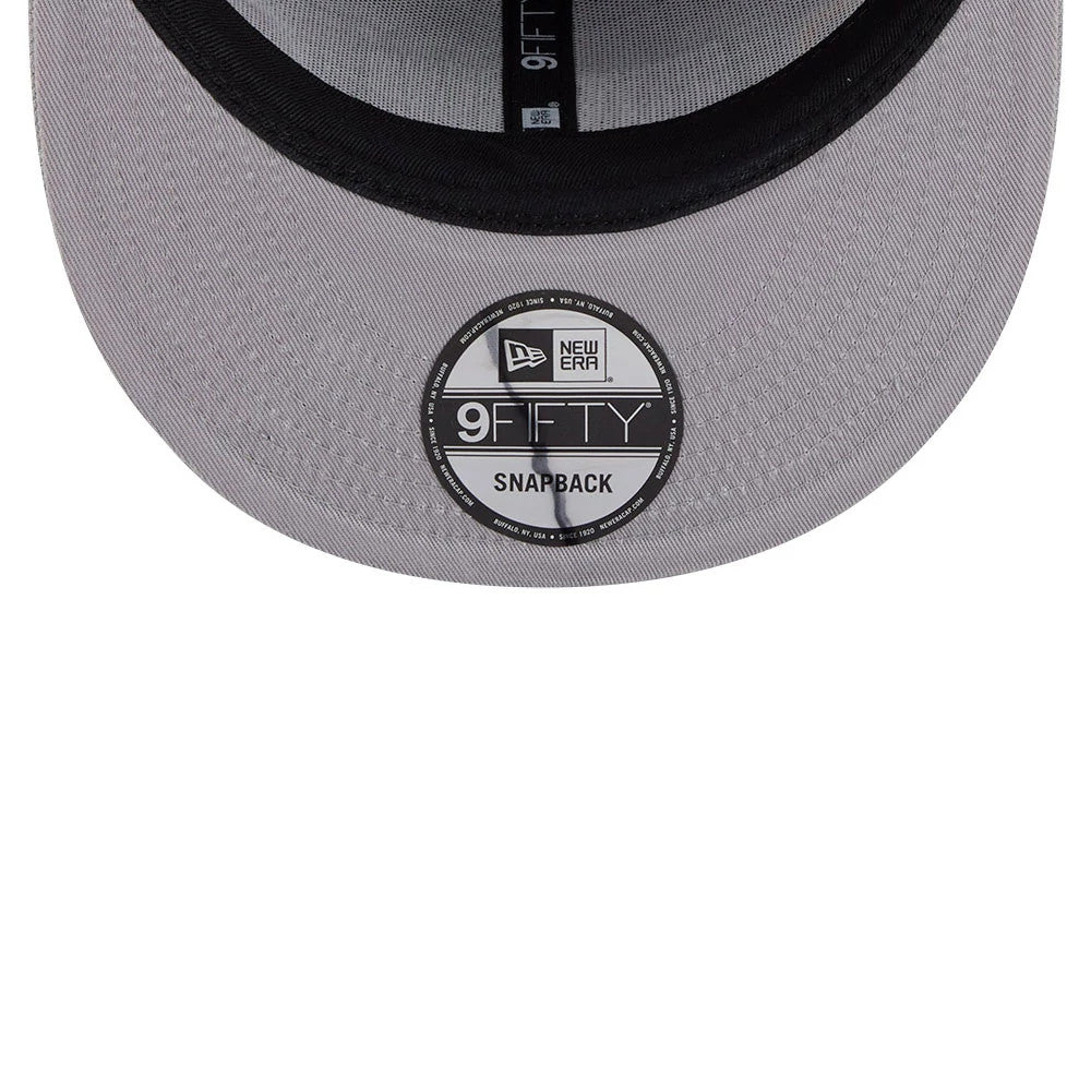 Pictured is this MLB Scattered Grapefruit League Logo 9FIFTY Snapback cap in grey. 7