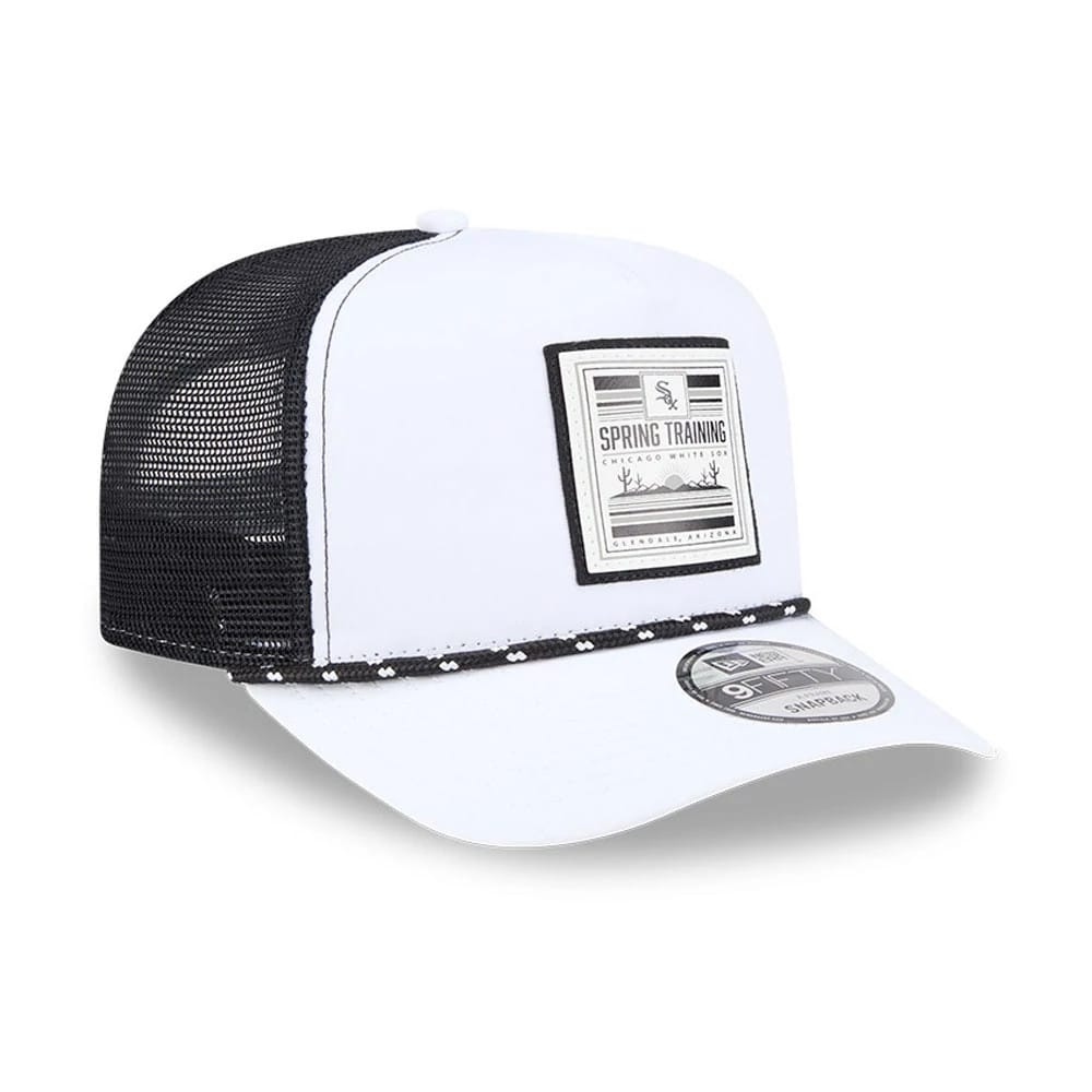 Pictured is this MLB Lines Chicago White Sox 9FIFTY A-Frame Snapback cap in black. 4