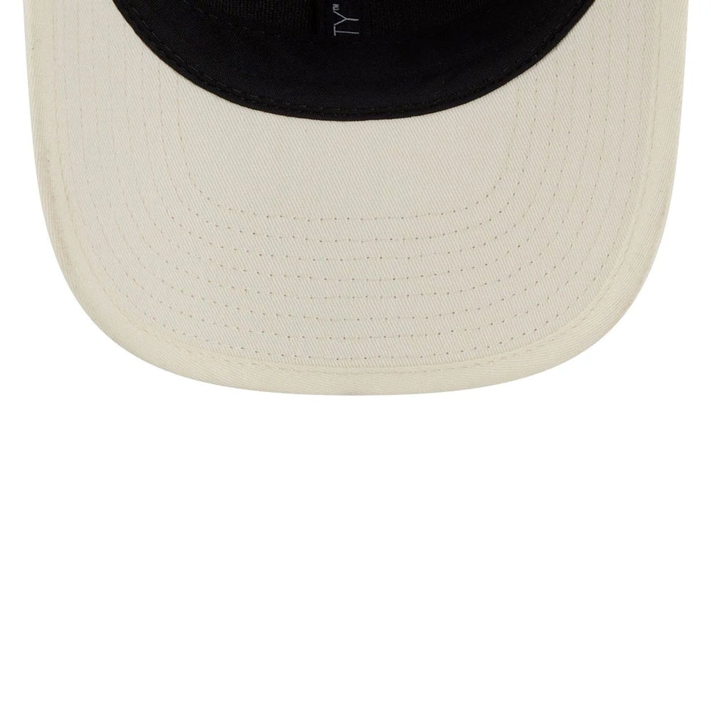 Pictured is this MLB Wicker New York Yankees 9SEVENTY Stretch Snap cap in Cream. 2