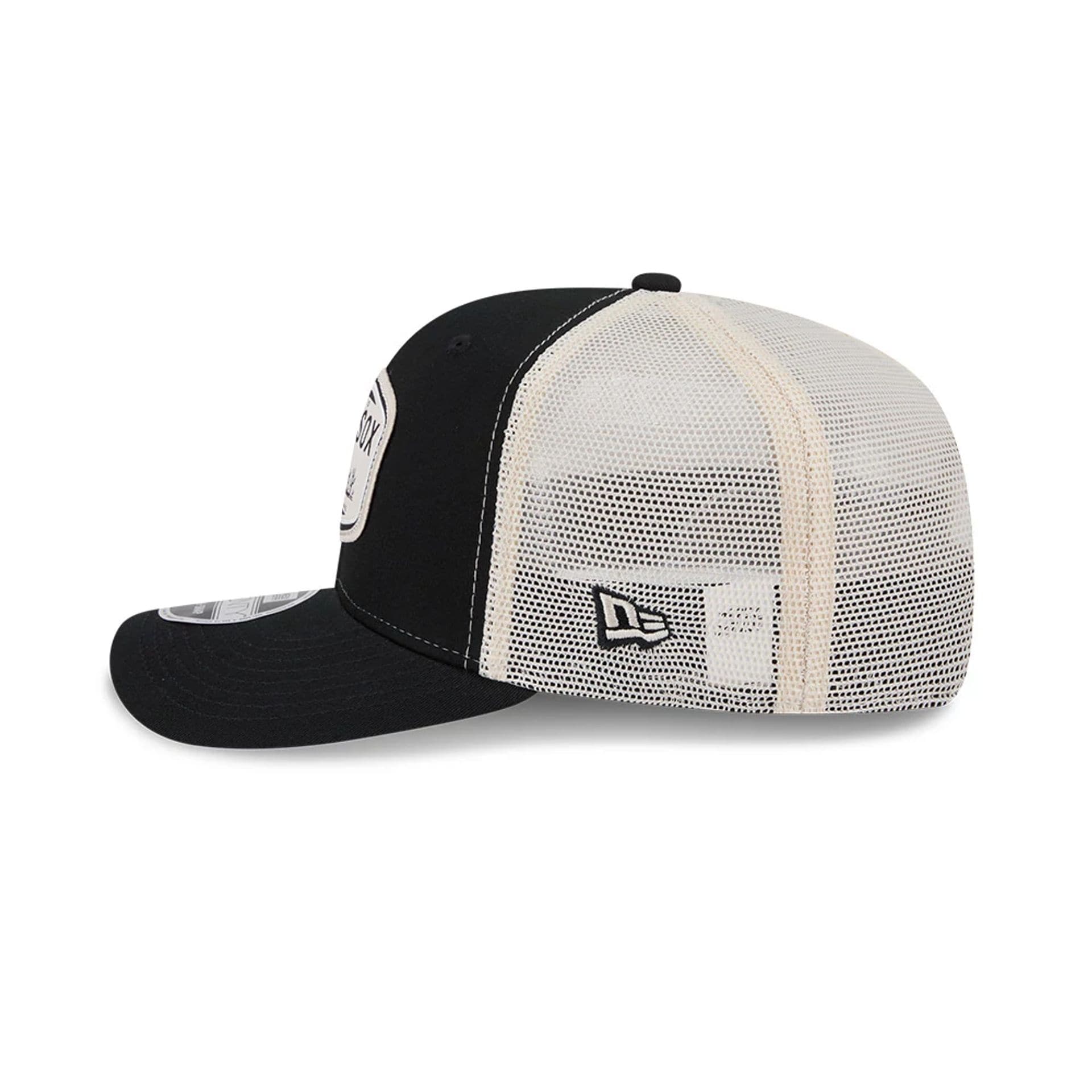 Pictured is this MLB Patch Chicago White Sox 9SEVENTY Stretch Snap cap in black. 5
