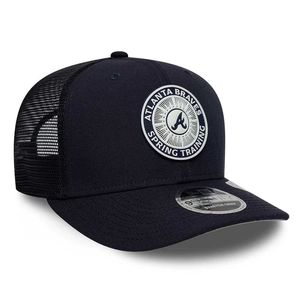 Pictured is this MLB Circles Atlanta Braves 9SEVENTY Stretch Snap cap in navy. 4